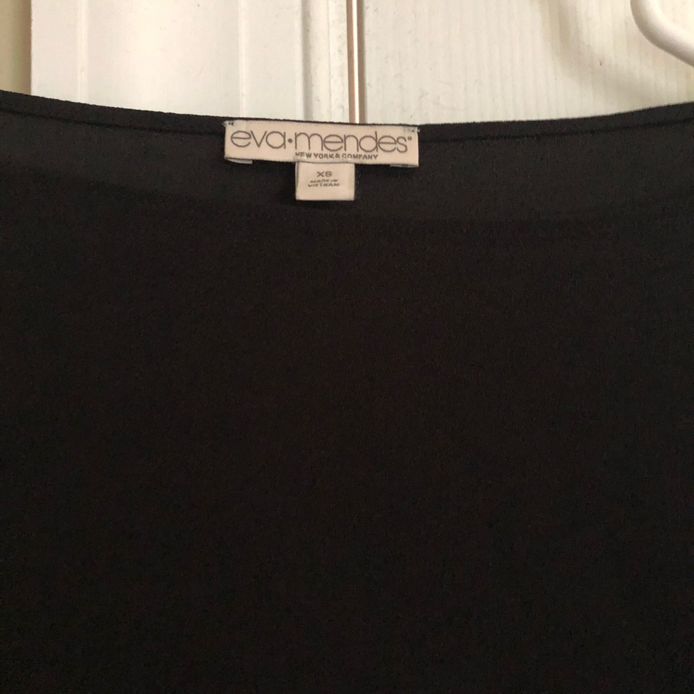 Eva Mendez size Xs black shirt